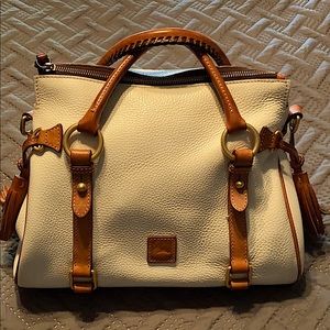 Dooney Bourke Purse